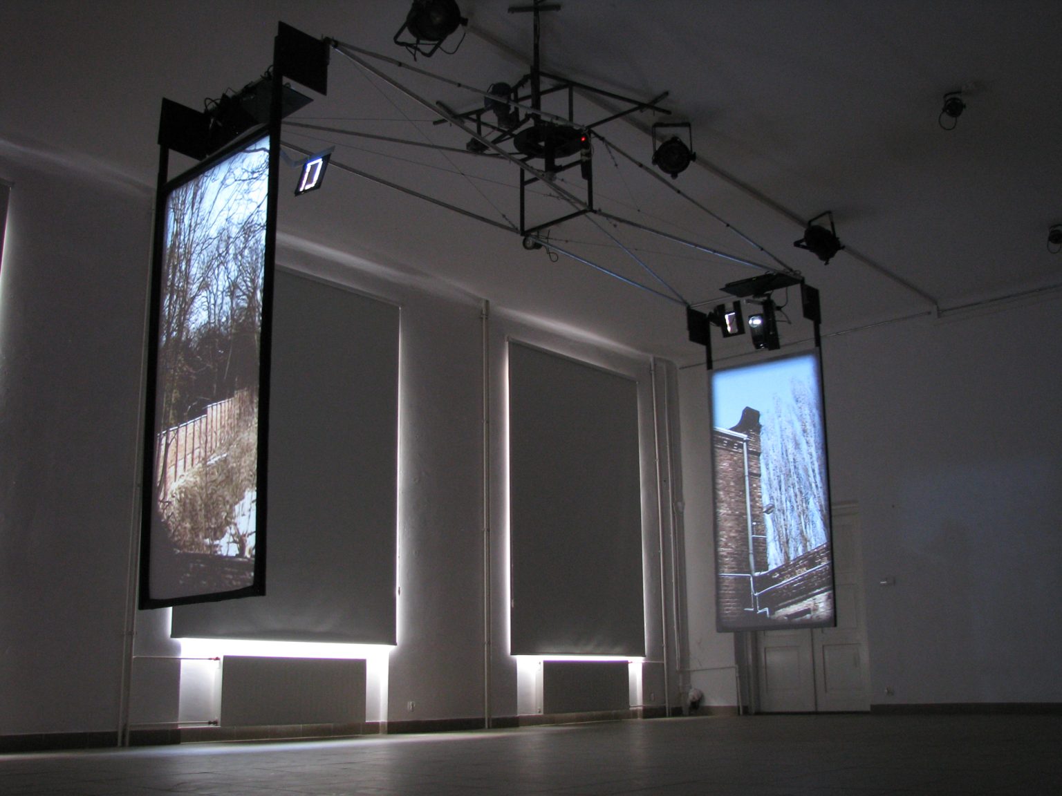 A.Kokosza, wideoinstalacja PAMIĘĆ PRZESTSZENI, 2011