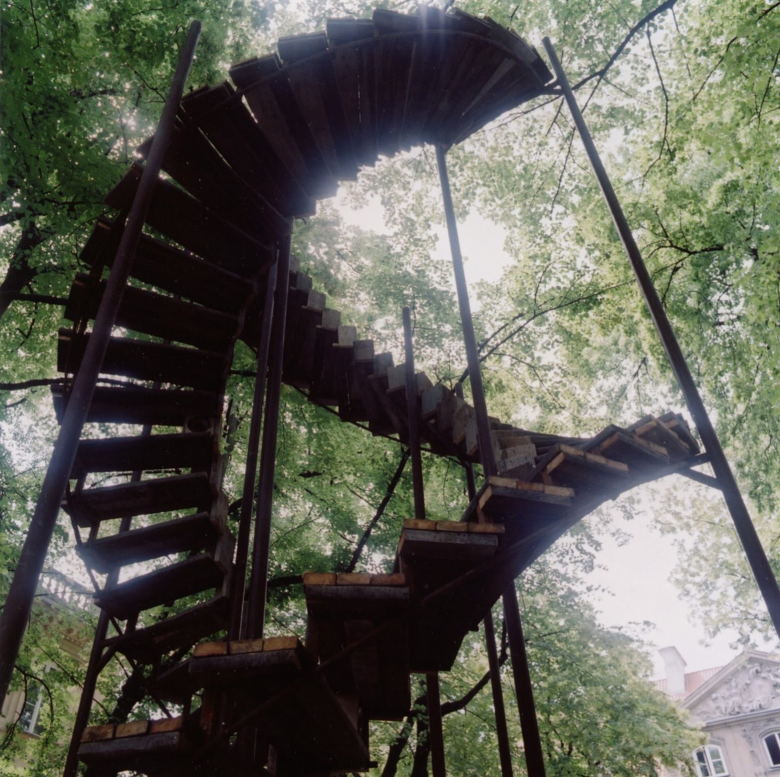 K.Smaczna-Łagowska, Pomnik miejsca, 2003