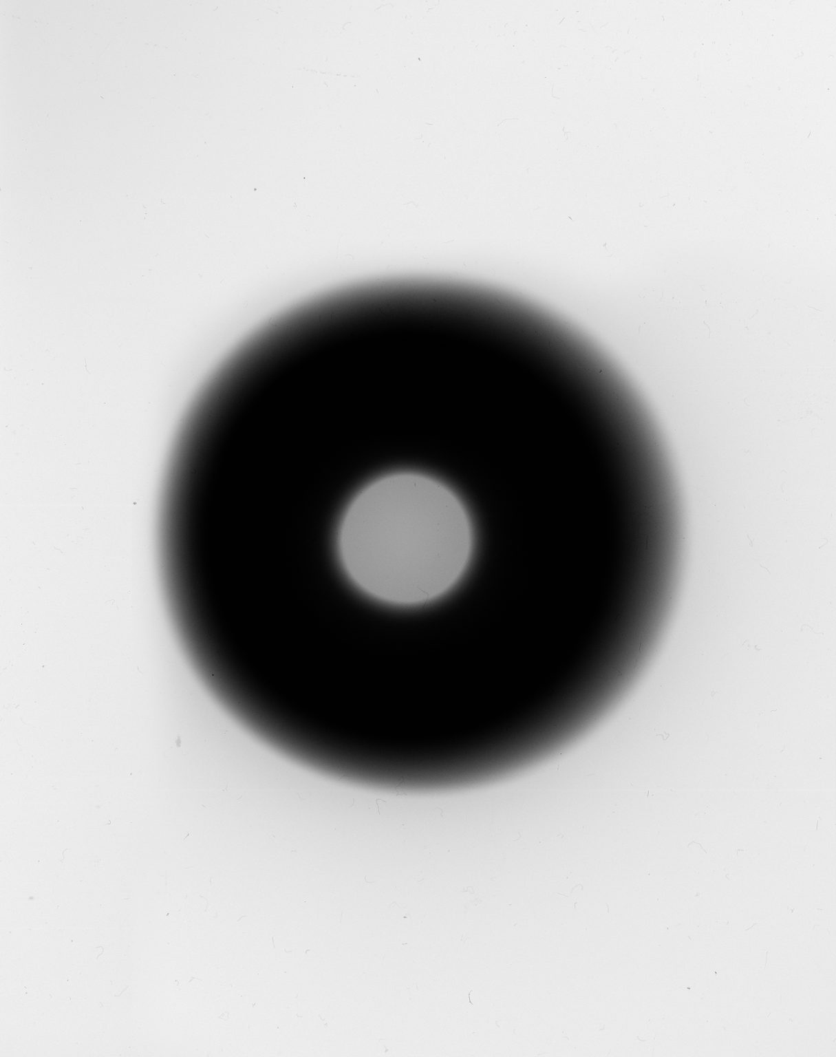 E.Łuczak, Radioaktywnosc, fotografia analogowa, 2020