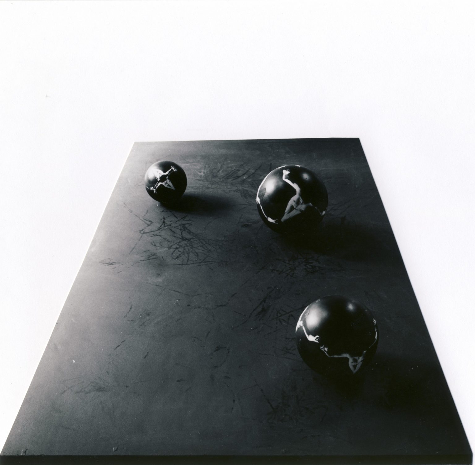 P. Mysera, STUDIUM MODELA W RUCHU, obiekt mobilny, 2004, fot. P. Mysera