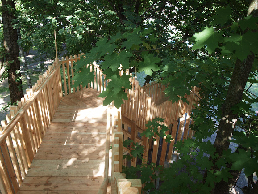 A.Siekierska, Kto tam_, instalacja, 2018