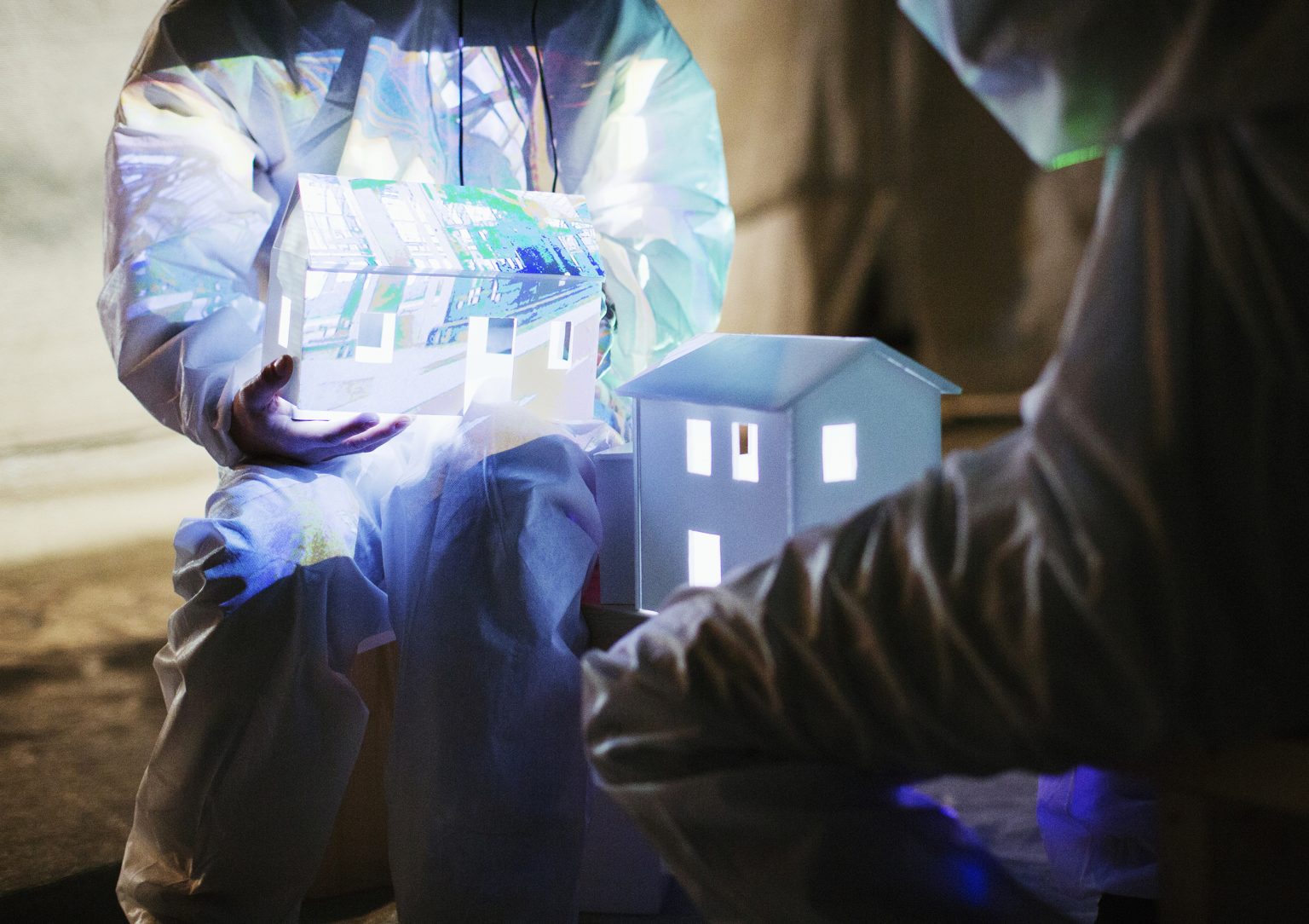 E.Łuczak, Near That Place, instalacja do spektaklu, 2013