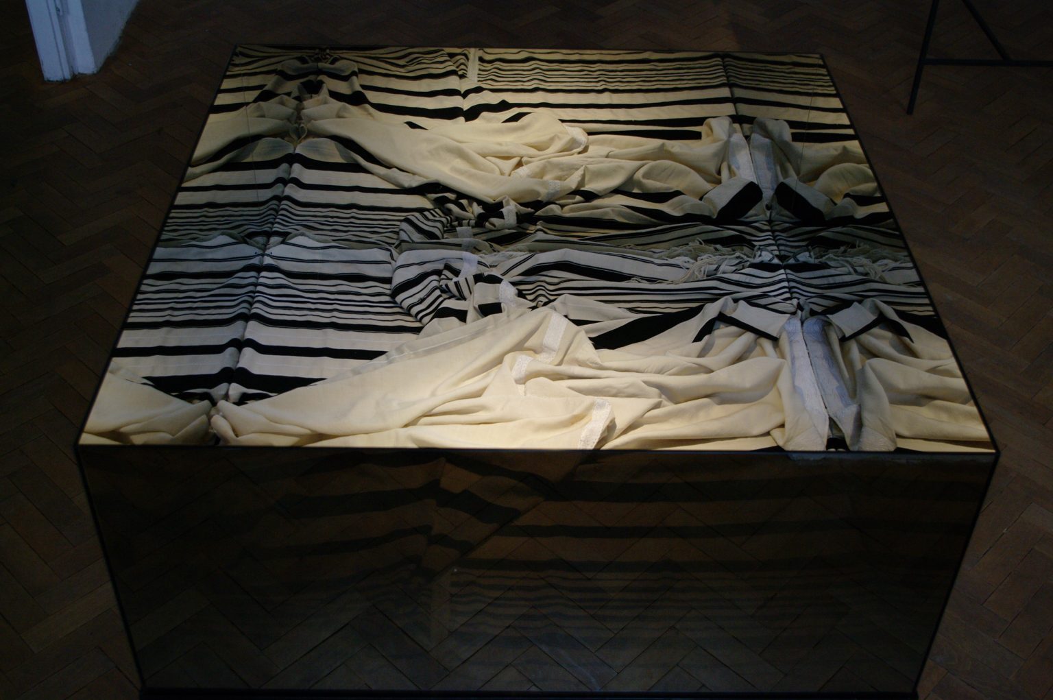 P. Mysera, ZIEMIA OBIECANA, obiekt, wariant I, fot. P. Mysera