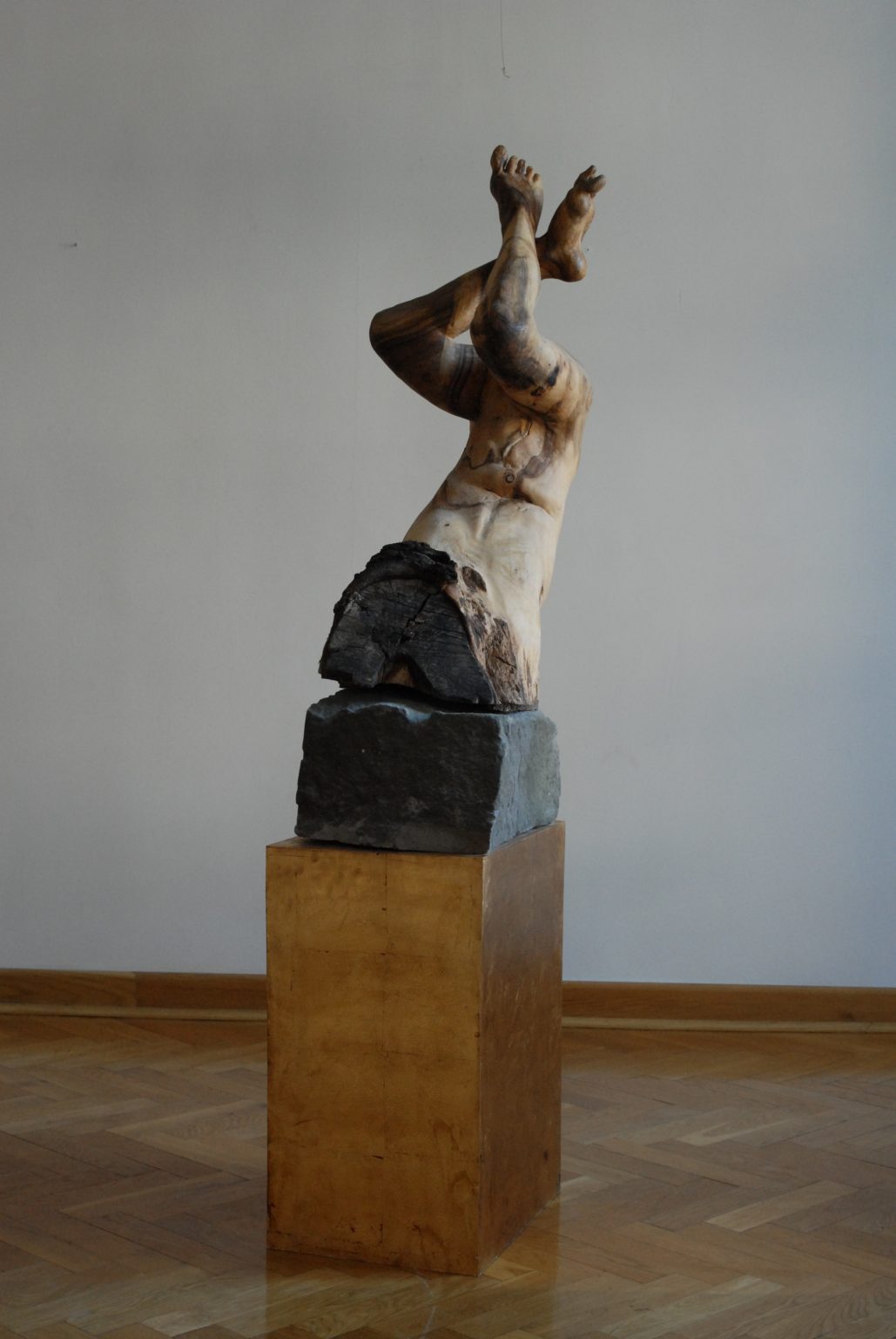 A.Kozak, Armin, drewno, kamień, 2018