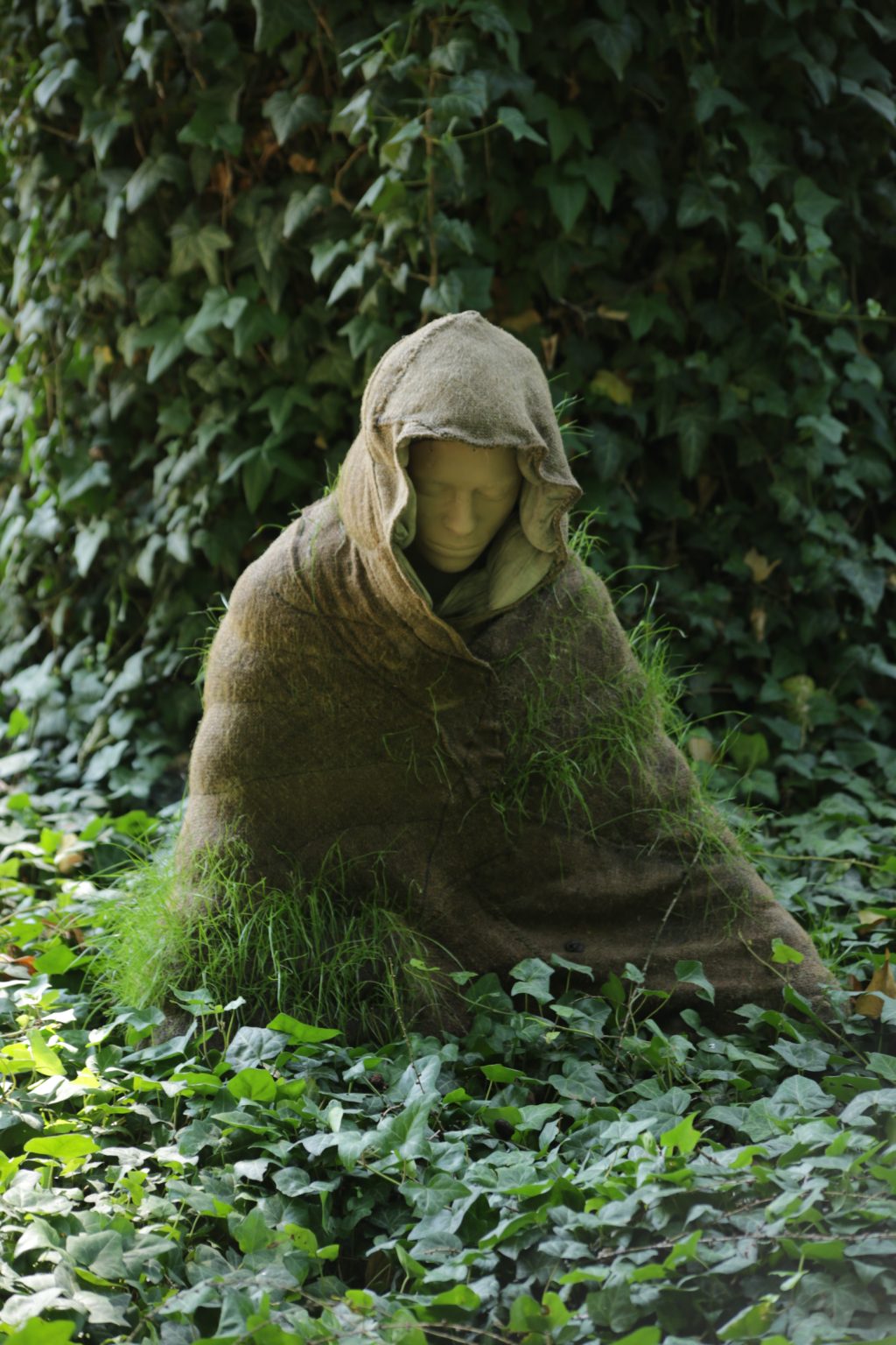 A.Siekierska, Źródło, żywa rzeźba, 2016