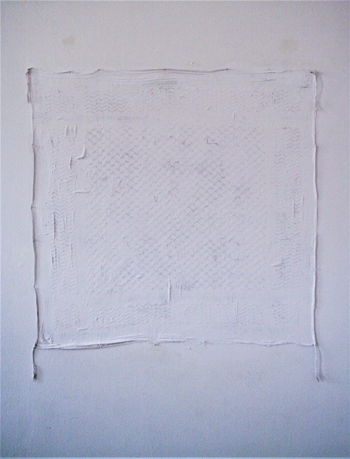 P. Mysera. BIEL NA BIELI. obiekt, 2012, fot. P. Mysera