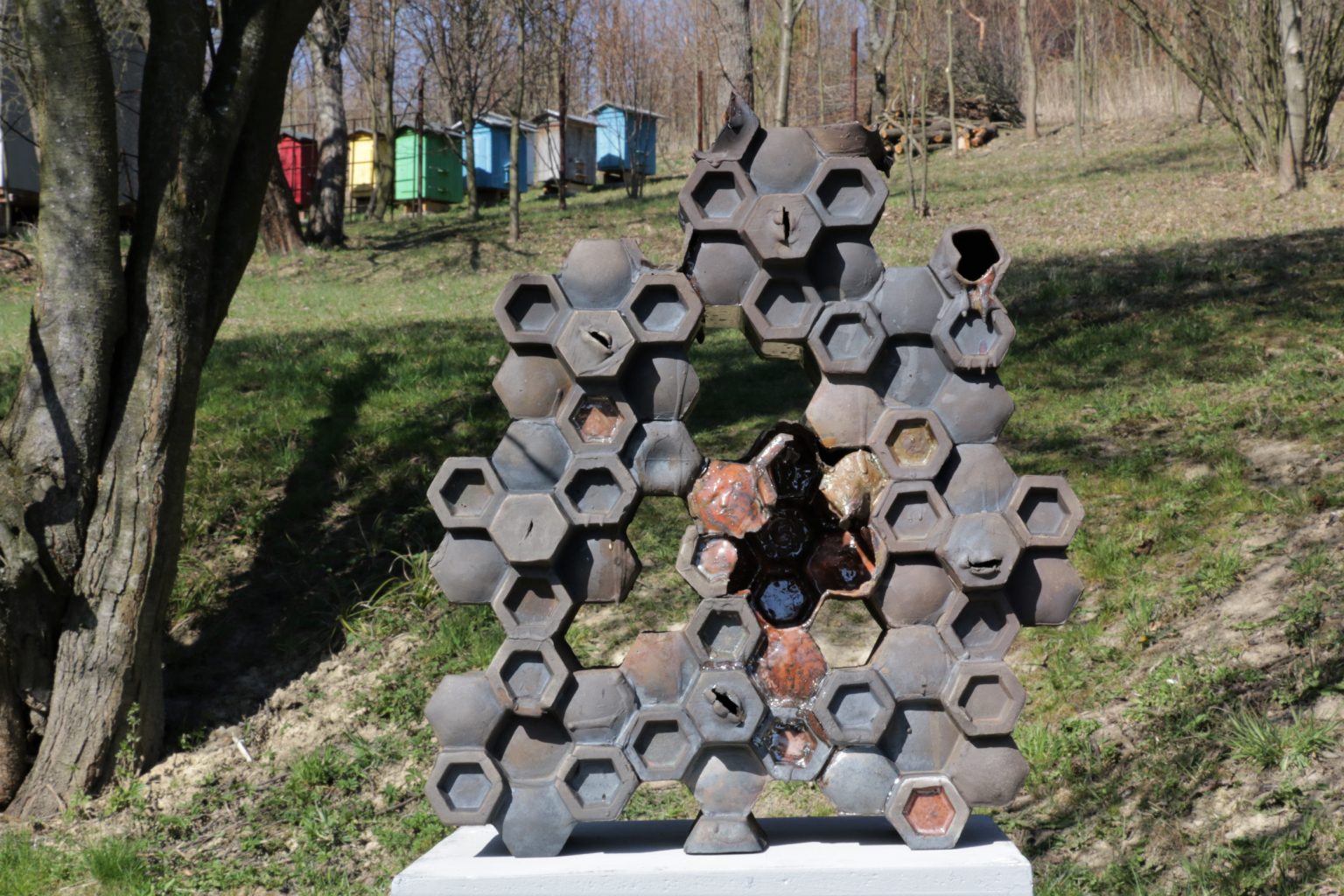 S.Brach, Plaster, z cyklu Spalone, rzeźba ceramiczna 2020, Czas kwarantanny