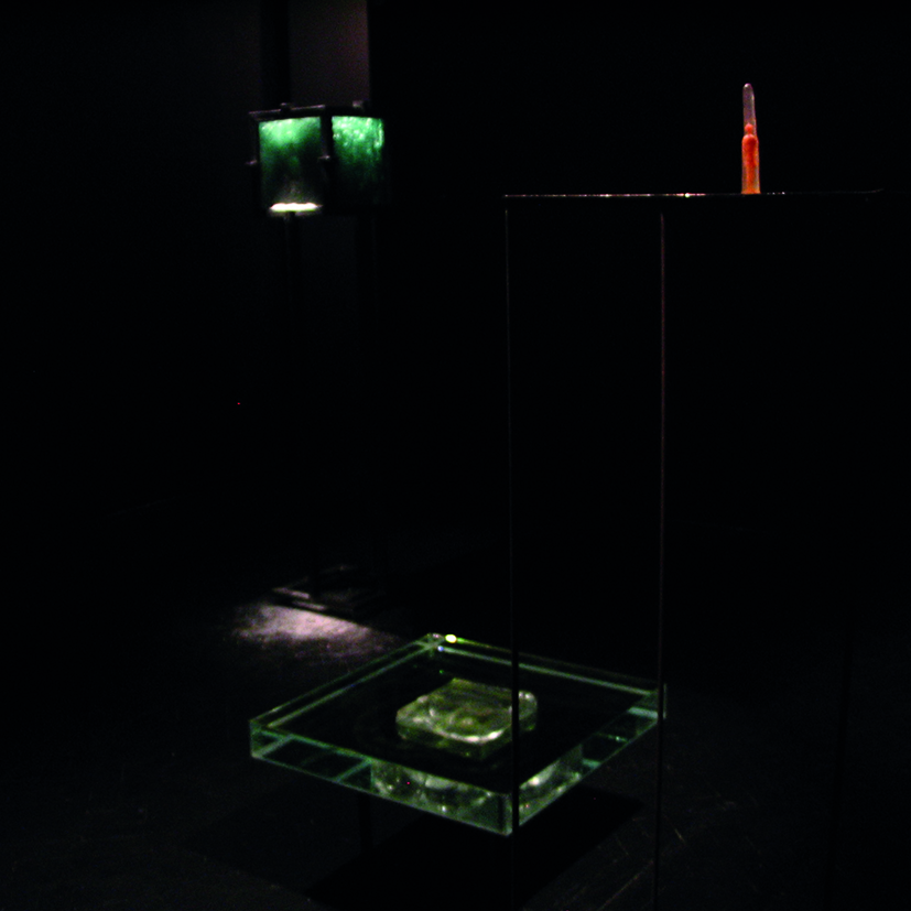 G.Witek, GALERIA KRYTYKÓW POKAZ „POMIĘDZY”, Warszawa 2008, wystawa indywidualna