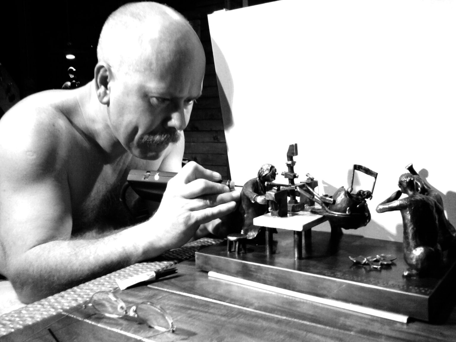 J.Łęcki, Co widzisz, co chcesz zobaczyć, czego nie dostrzegasz