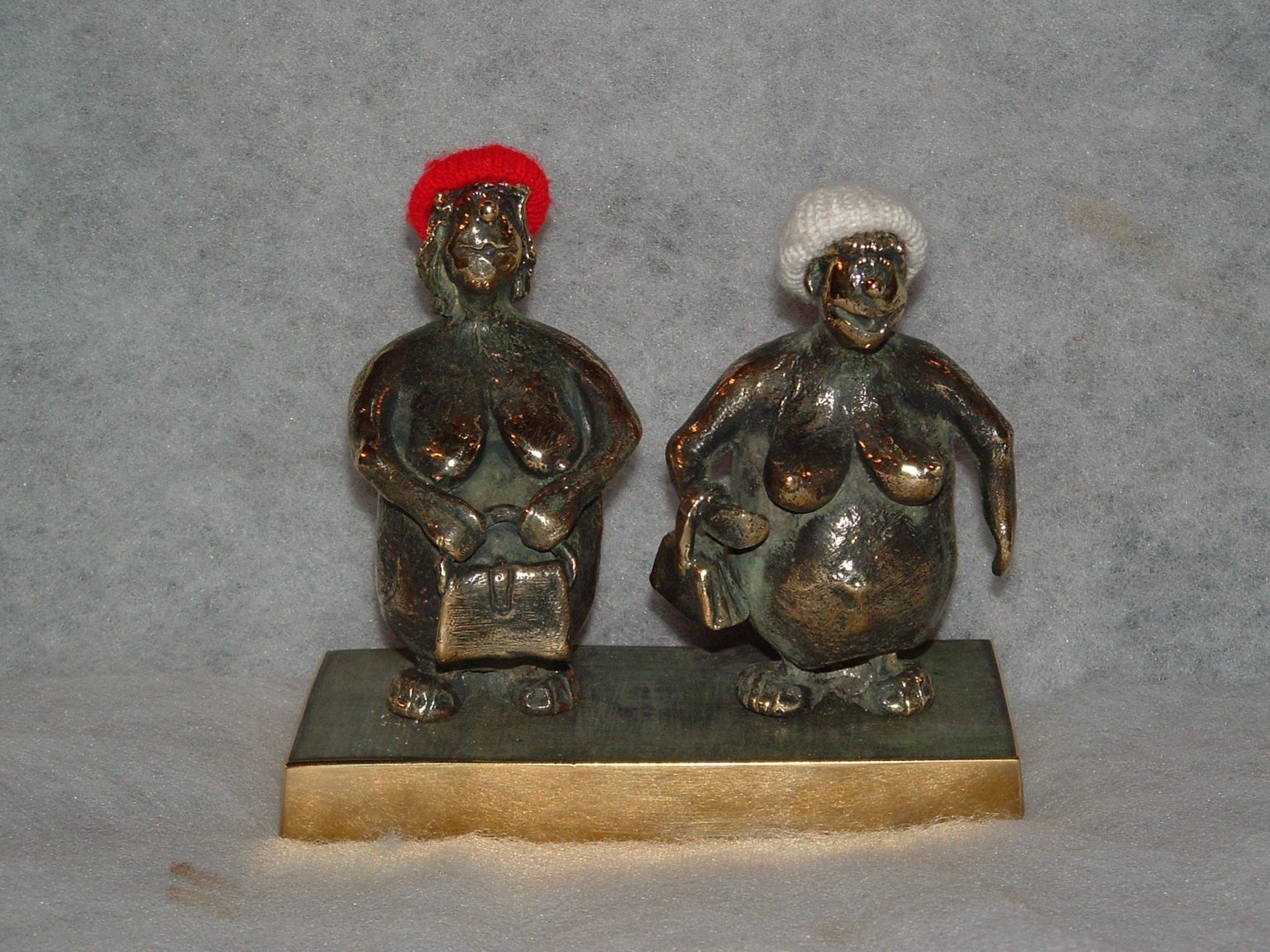 J.Łęcki, Mocherowe berety, 2005, wystawa galeria Zapiecek